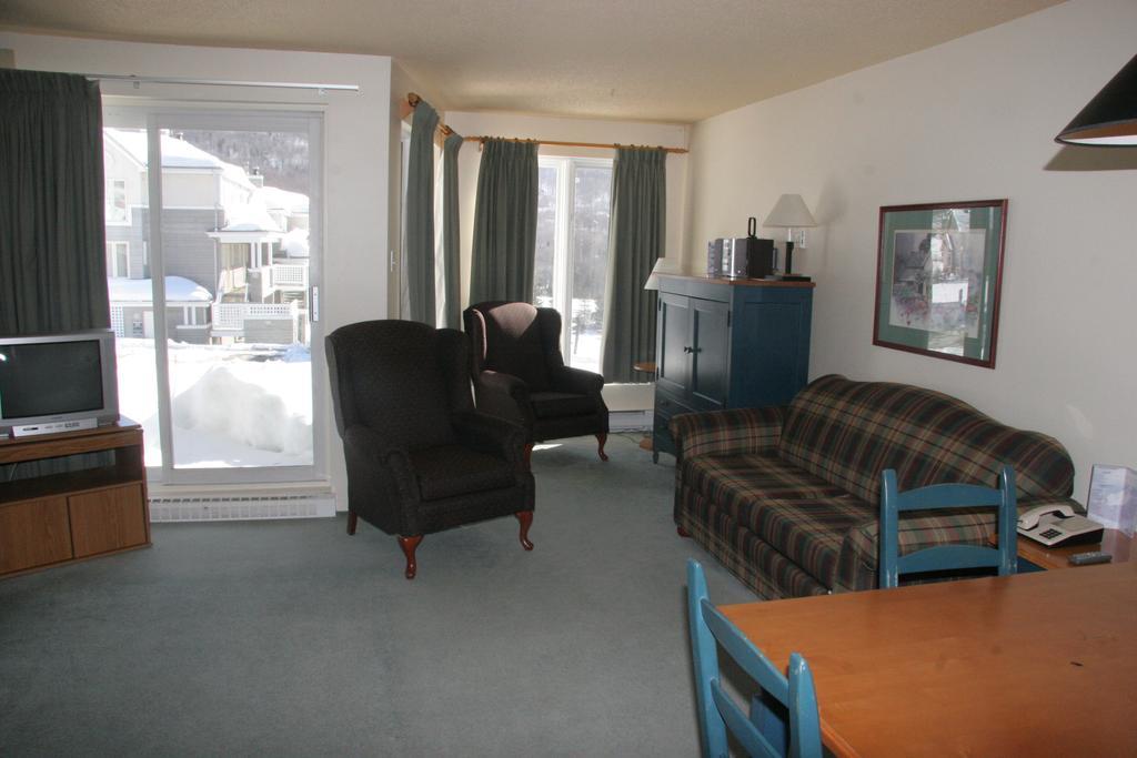 Condos Stoneham Habitación foto